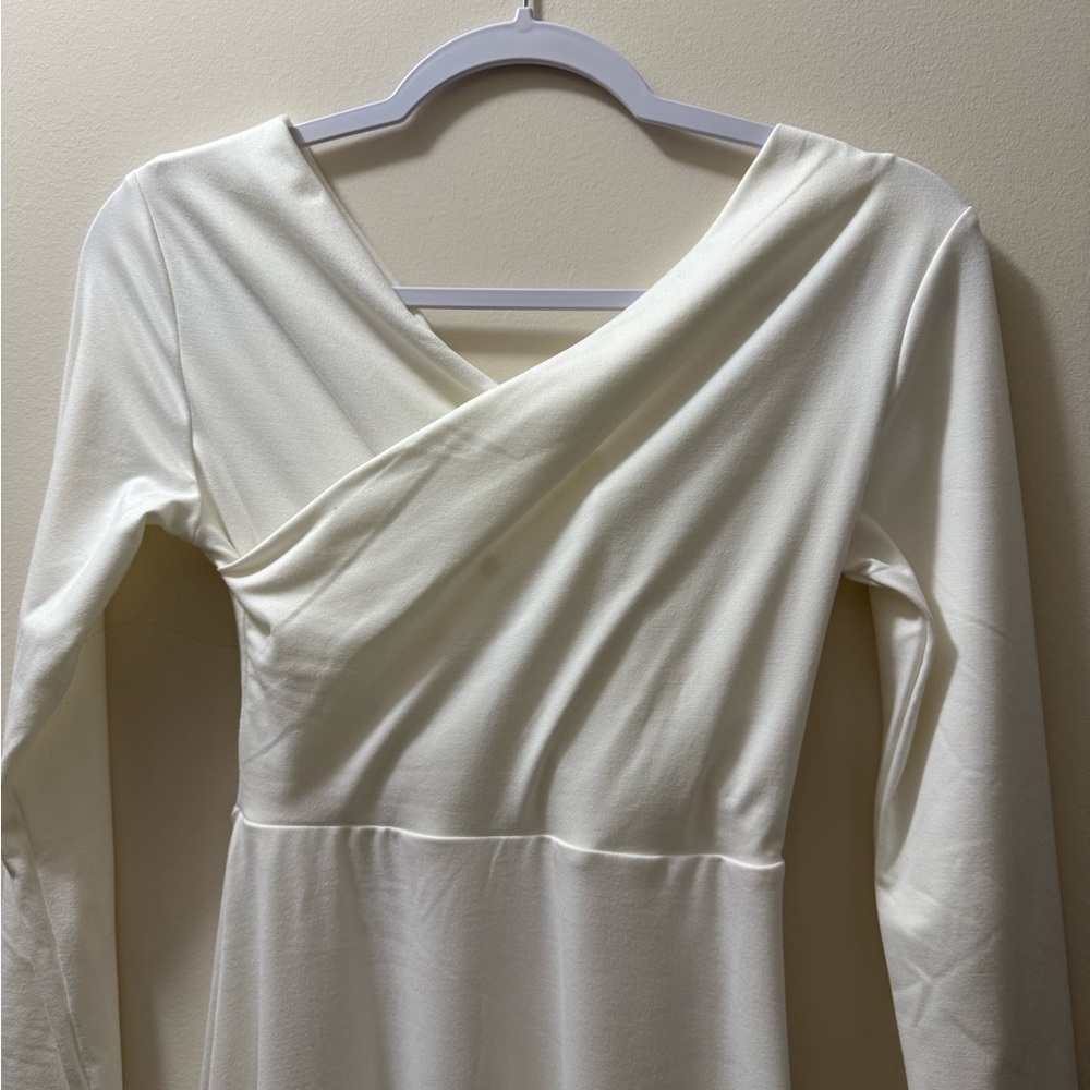Elegant White Long Sleeve Dress